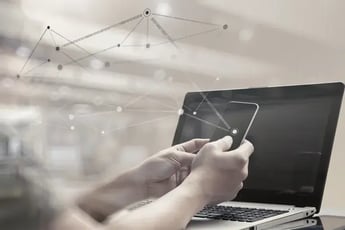 “セミクローズド通信網”で利用可能!高セキュリティなビジネスチャットとは?